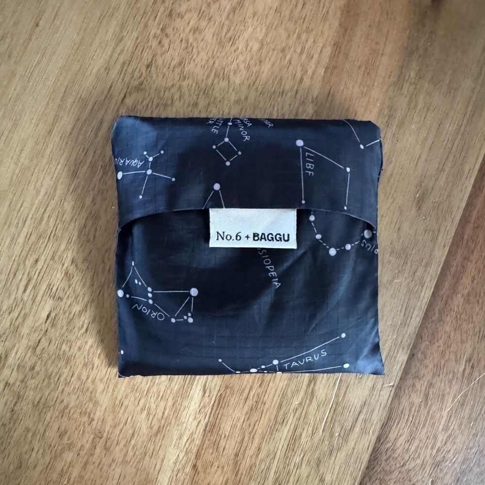 Baggu Reusable shopping bag